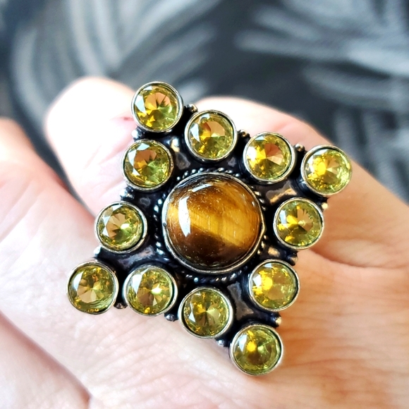 Handmade Jewelry - New Oversized Tiger Eye and Citrine 925 Silver Statement Ring.